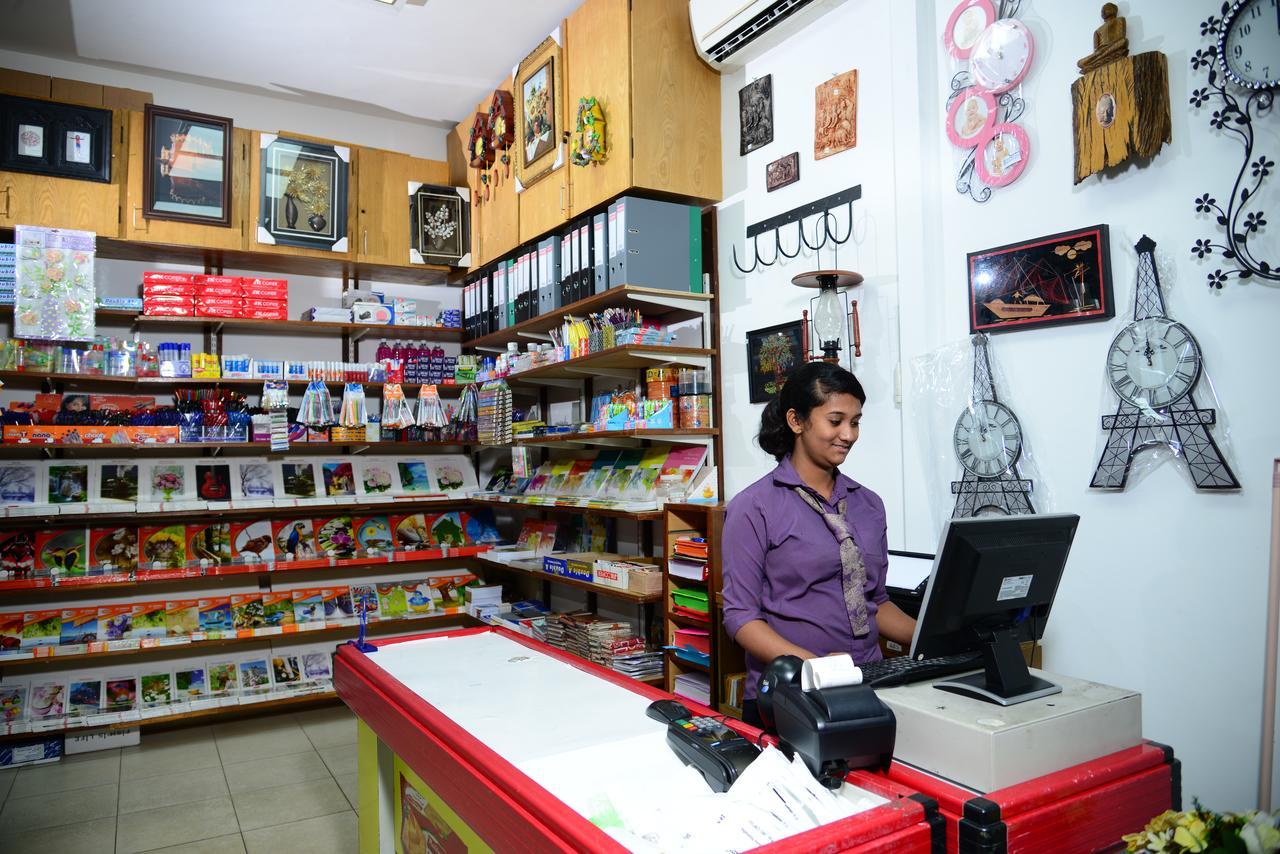 The Royal Mall Kandy Zewnętrze zdjęcie